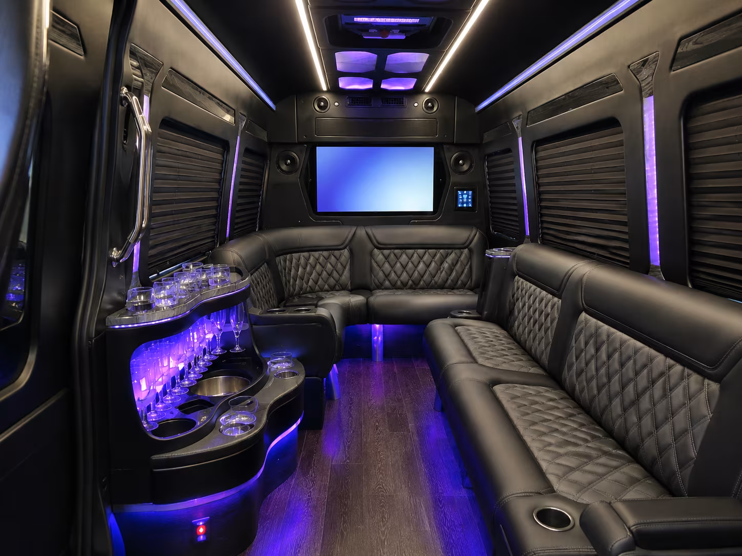 bus rental options for temecula trips