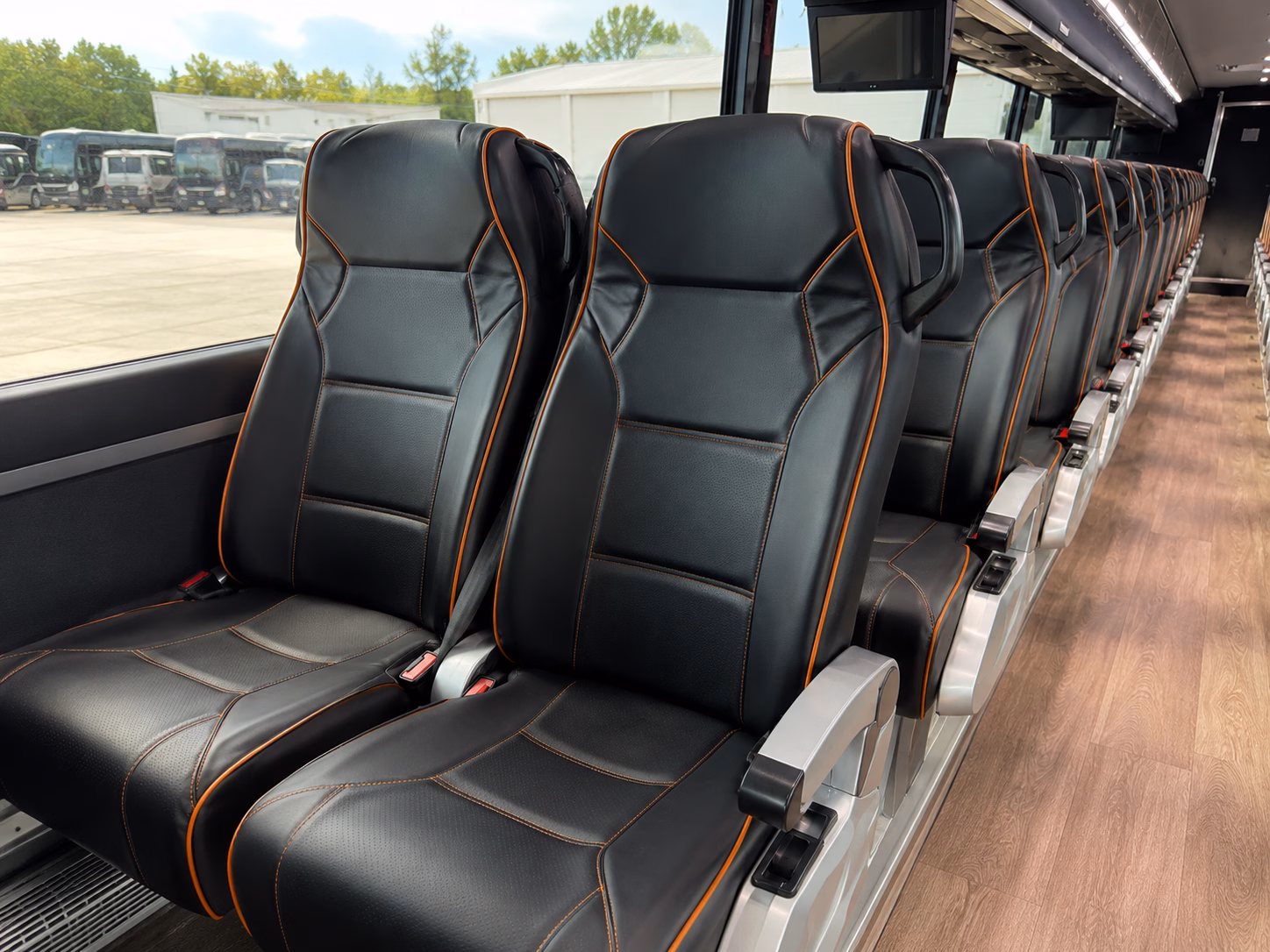 temecula construction and film crew shuttle buses
