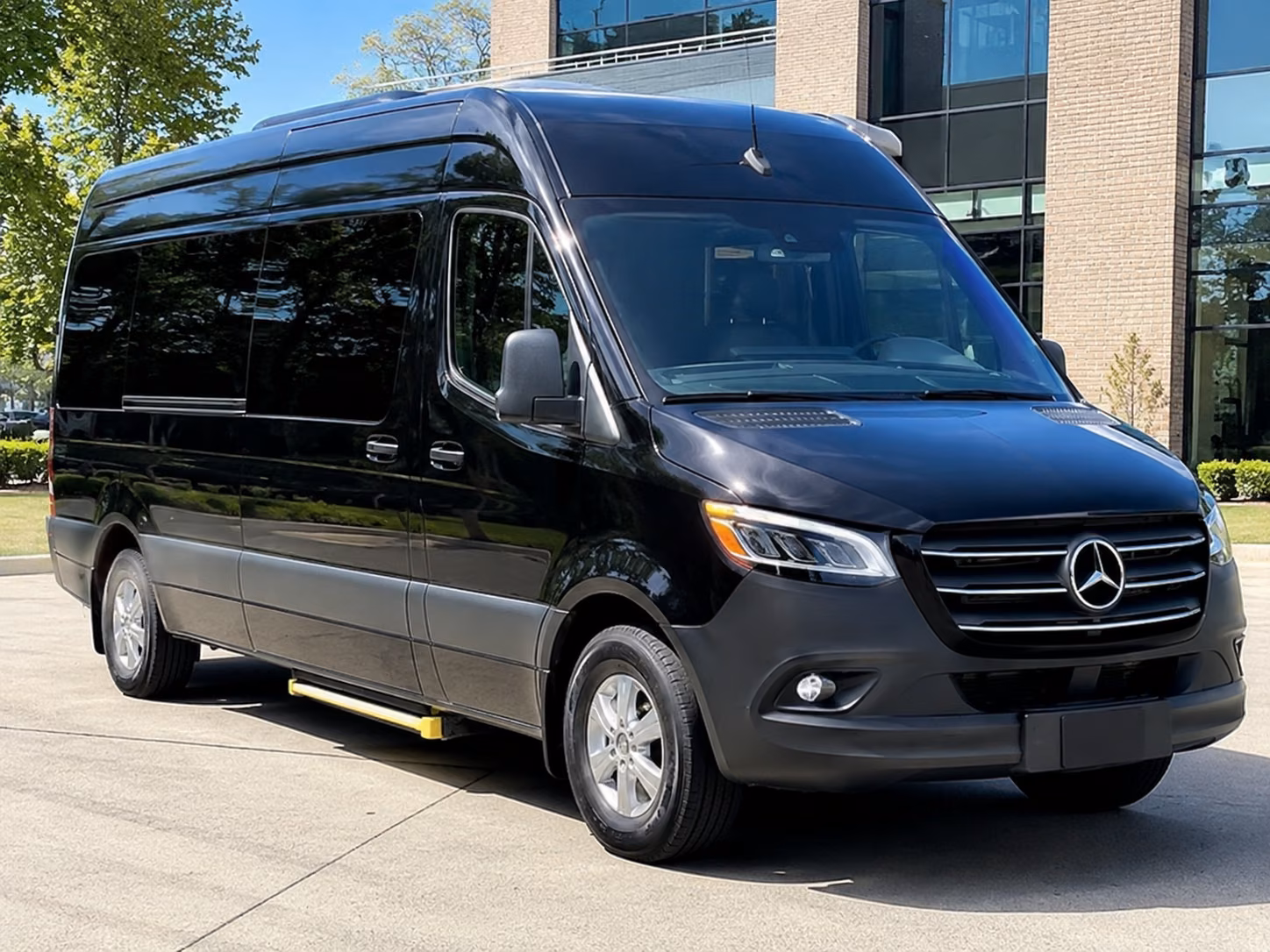 temecula hospital and campus shuttle bus rentals